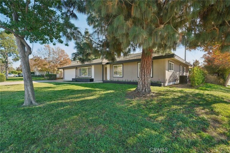 1098 Syracuse, Claremont