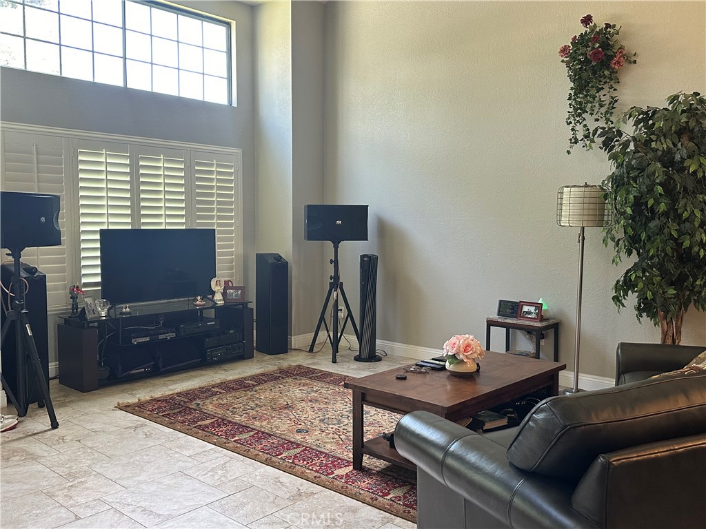 1140 W 22nd, Upland