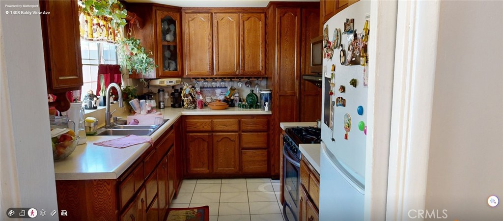 1408 Baldy View, Pomona