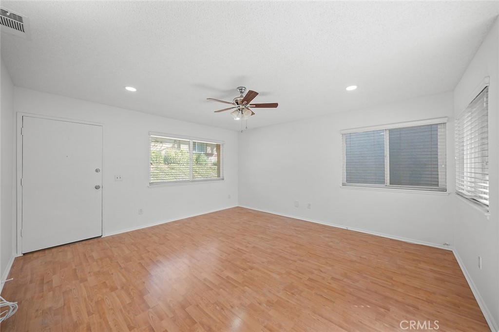 1672 Carmel, Upland