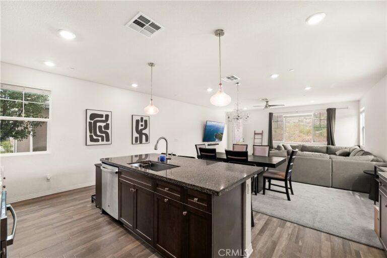 16744 Stags Leap Lane, Fontana
