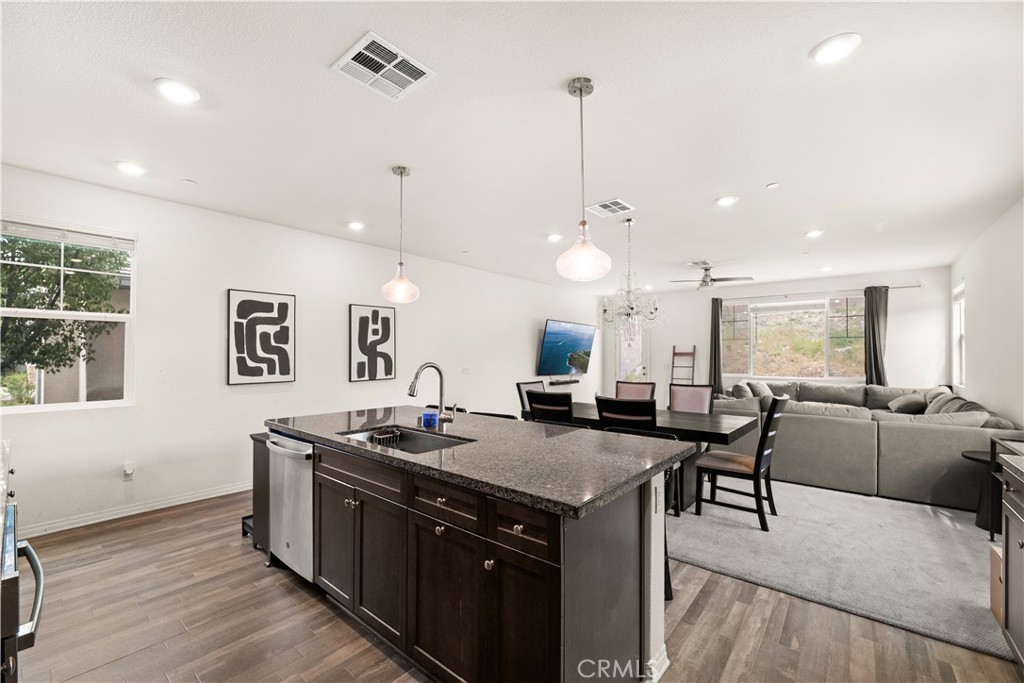 16744 Stags Leap Lane, Fontana