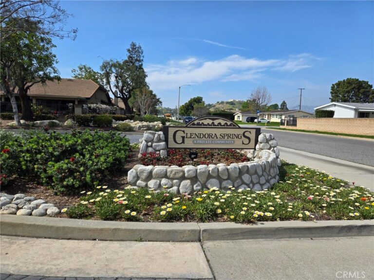 2016 Driftstone, Glendora