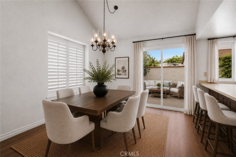 206 San Luis Rey, San Dimas
