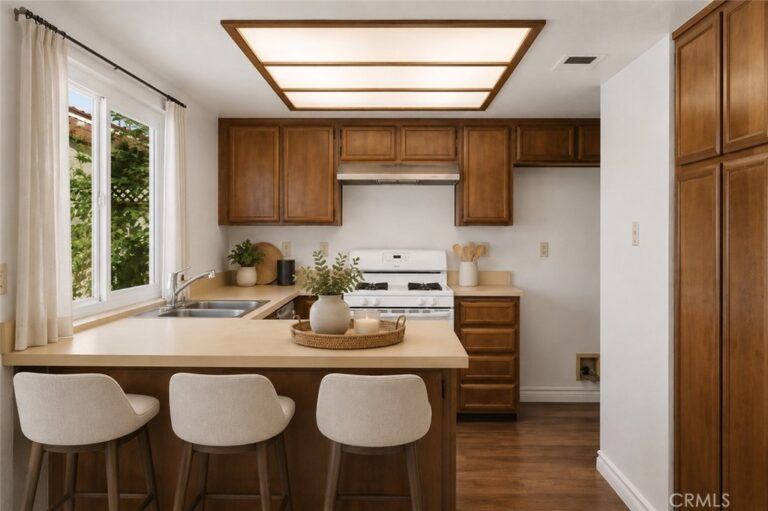 206 San Luis Rey, San Dimas