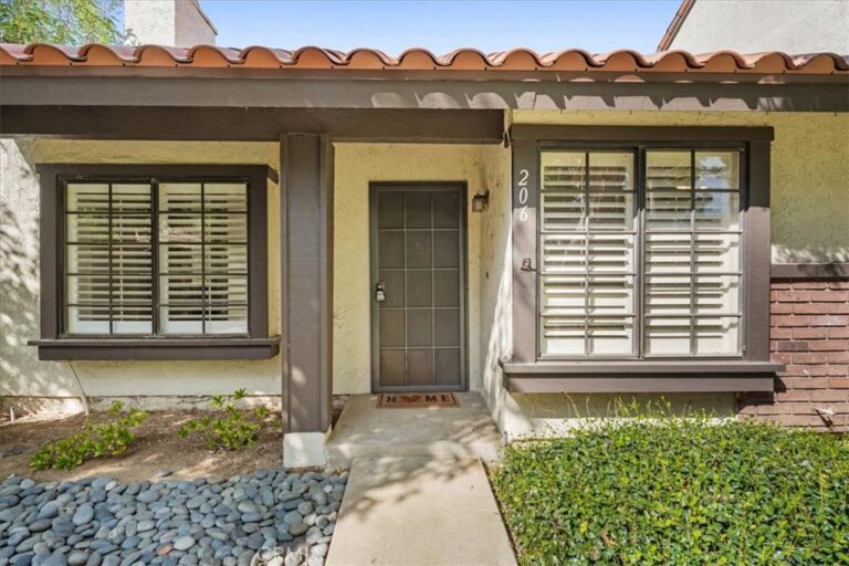 206 San Luis Rey, San Dimas