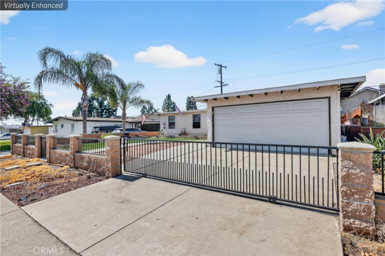 2415 Merrywood, Pomona
