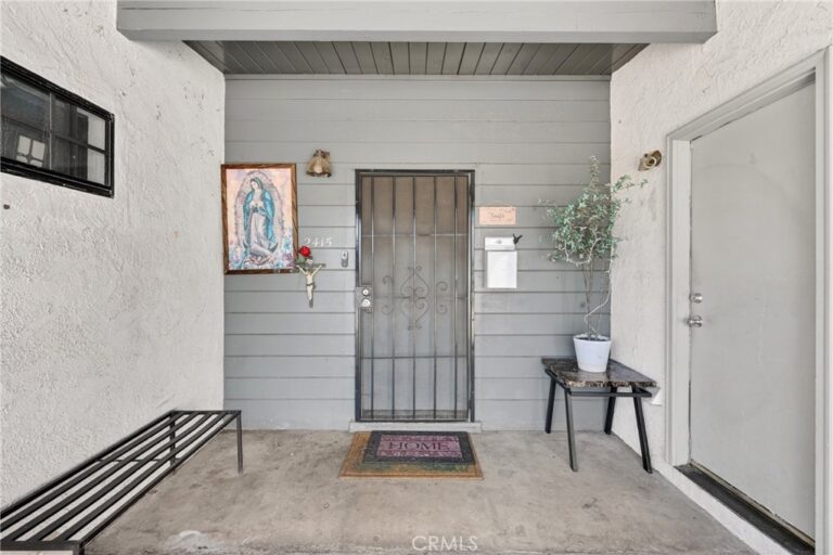 2415 Merrywood, Pomona