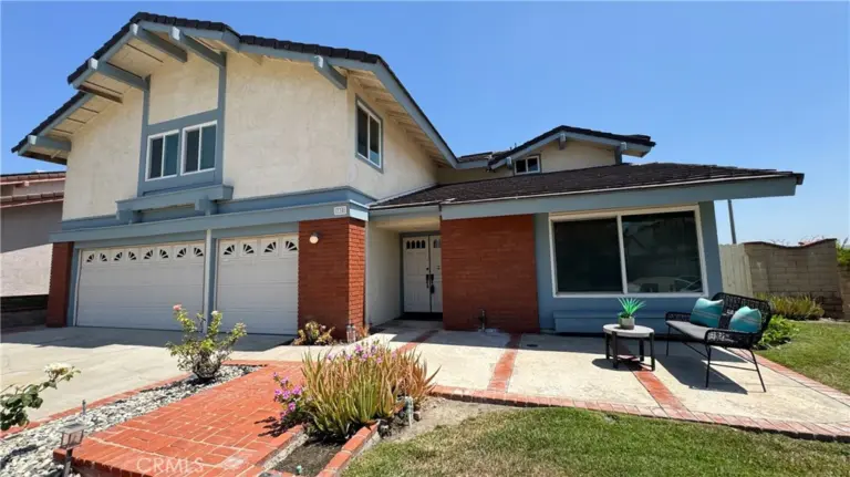 330 Amberwood Drive, Walnut