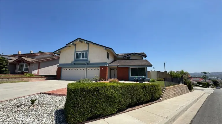 330 Amberwood Drive, Walnut