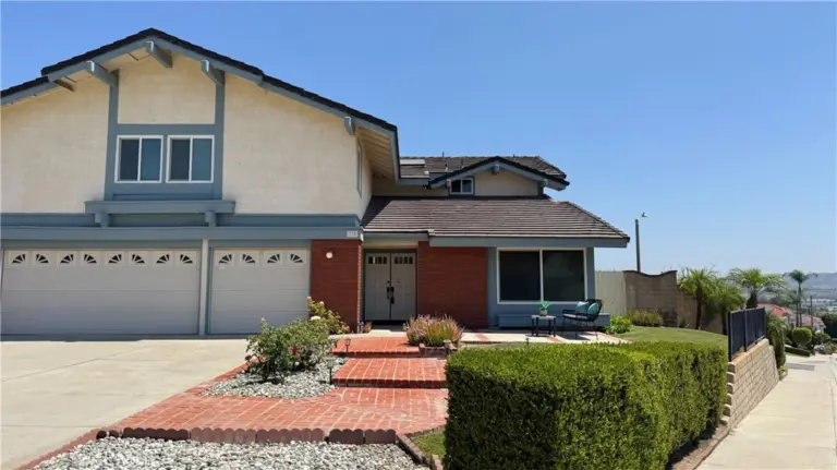 330 Amberwood Drive, Walnut