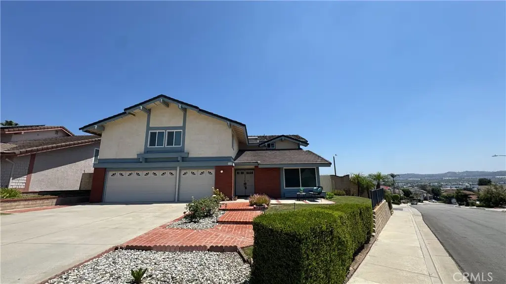 330 Amberwood Drive, Walnut