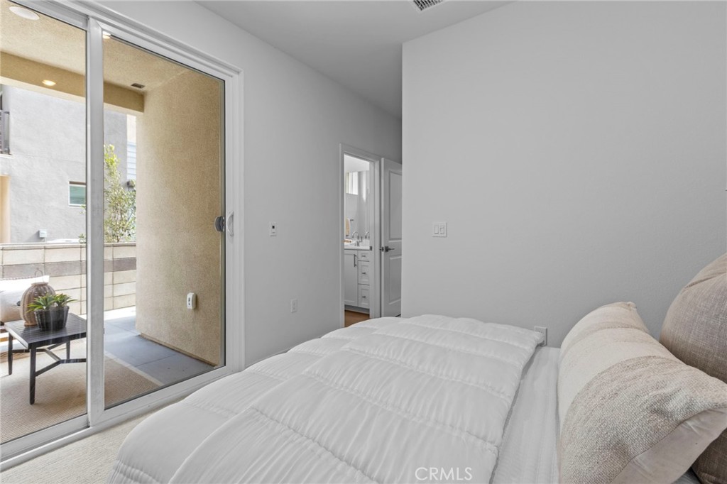 3648 S. Eichler Paseo #5, Ontario