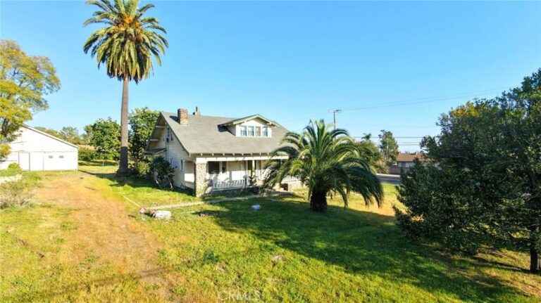 425 E 24th, Upland