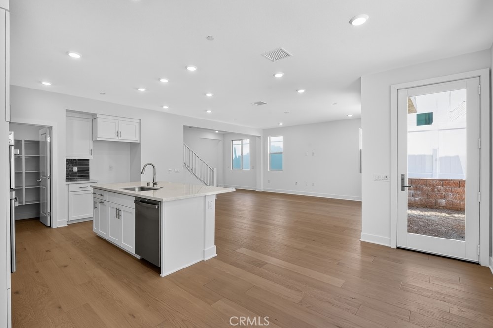 475 Citrus Oak Road, Glendora