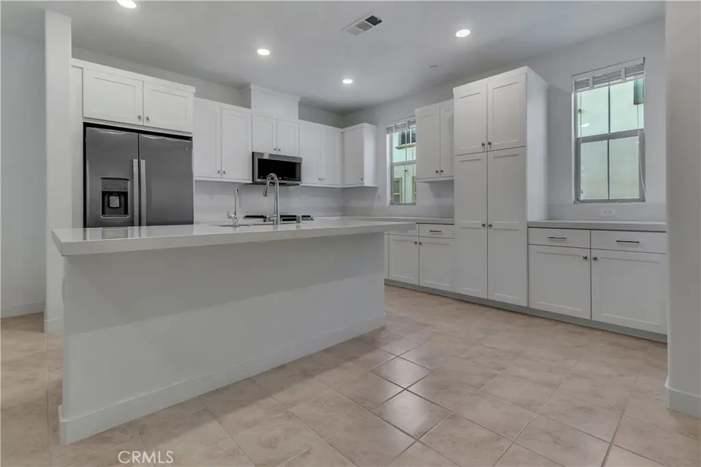 509 Tamarind Way #B, West Covina