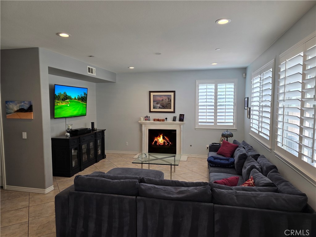 5448 Biella Court, Fontana