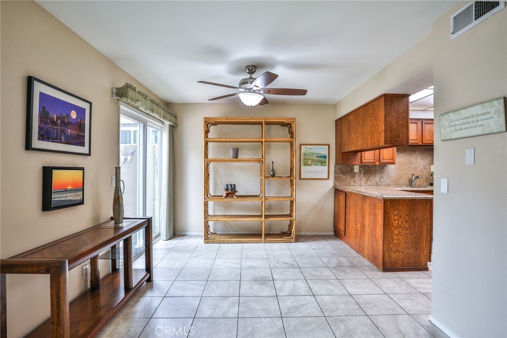 672 Greendale Lane, Pomona