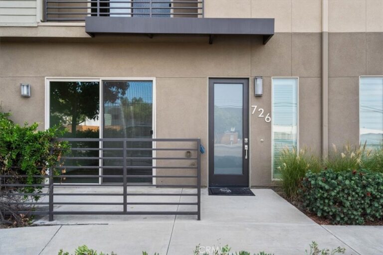 726 Central Avenue, Upland