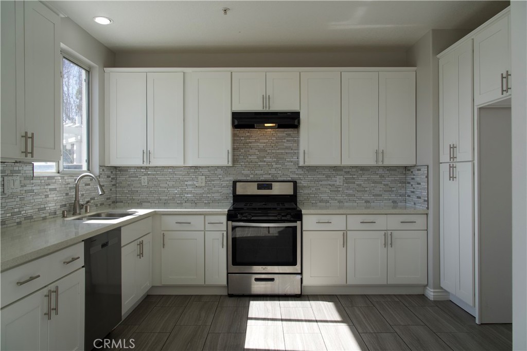 7375 Mcclellan Court, Fontana