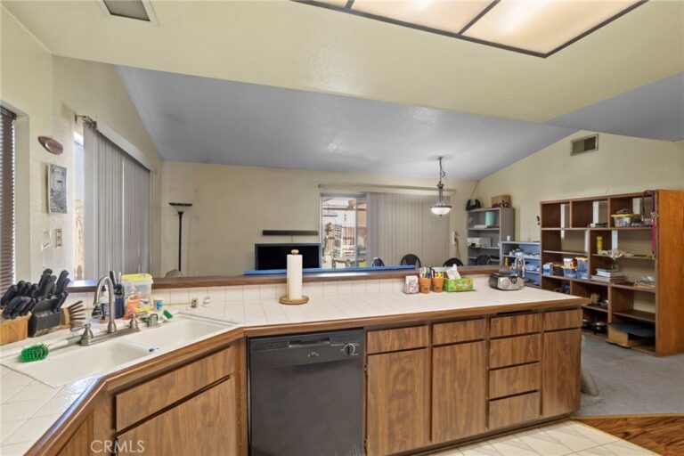 7823 Ramona Avenue, Rancho Cucamonga