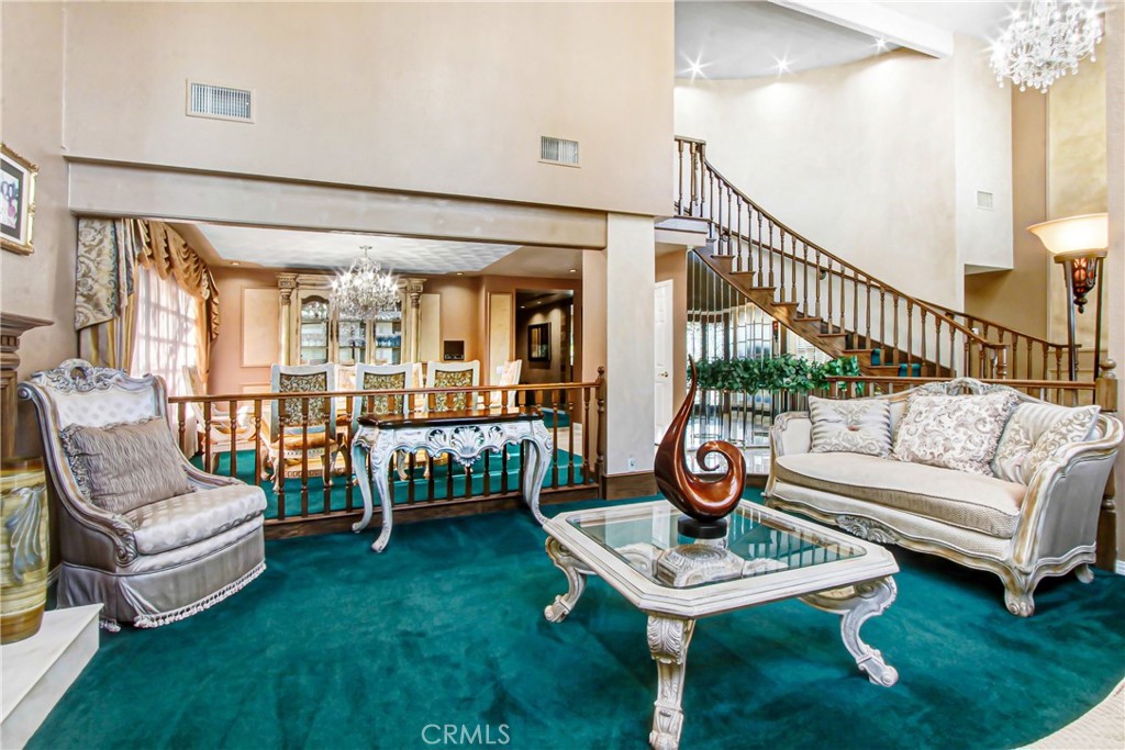 7954 Thoroughbred, Rancho Cucamonga