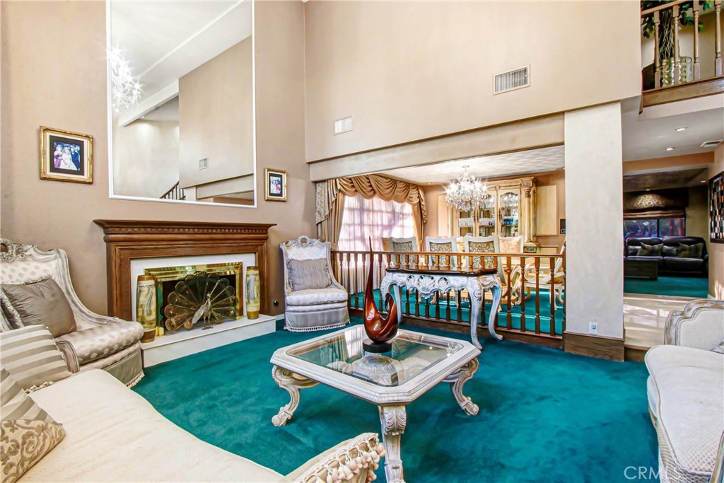7954 Thoroughbred, Rancho Cucamonga