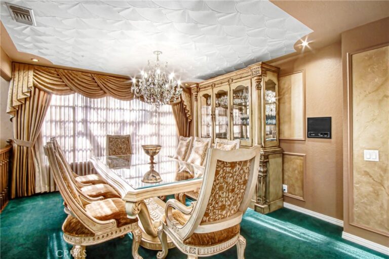 7954 Thoroughbred, Rancho Cucamonga
