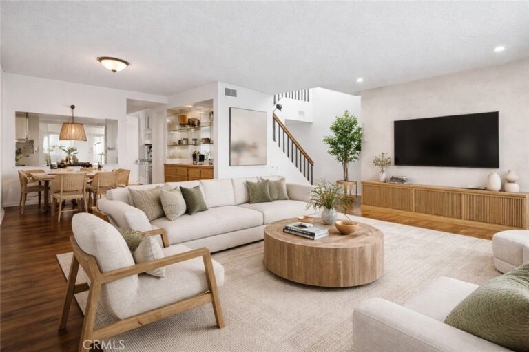 891 Connors Court, Claremont