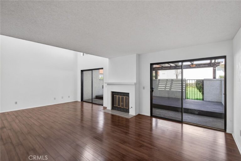 891 Connors Court, Claremont