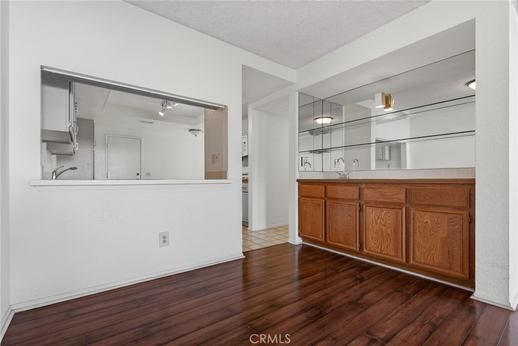 891 Connors Court, Claremont