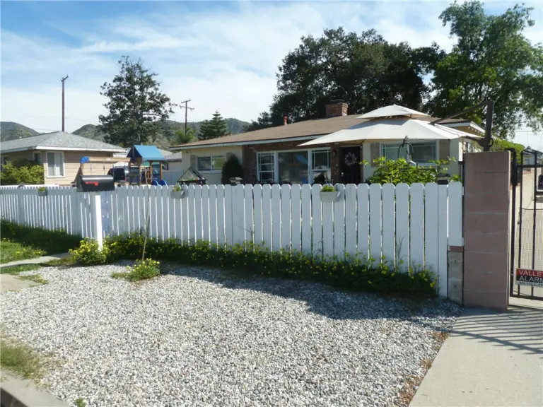 936 N Enid, Azusa