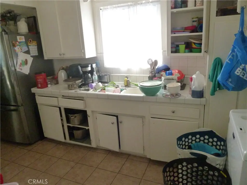 936 N Enid, Azusa