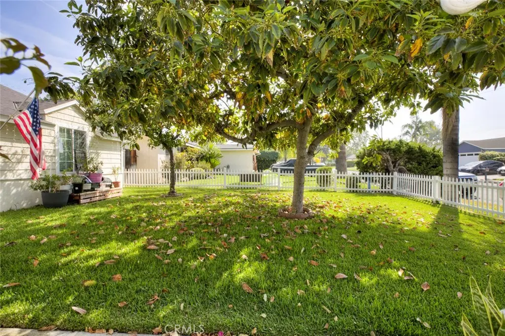 1029 E Galatea, Azusa
