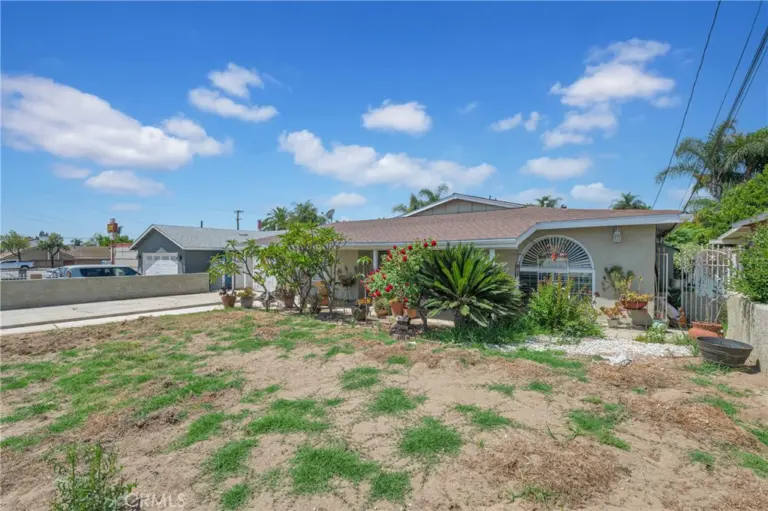 12068 Pipeline Avenue, Chino