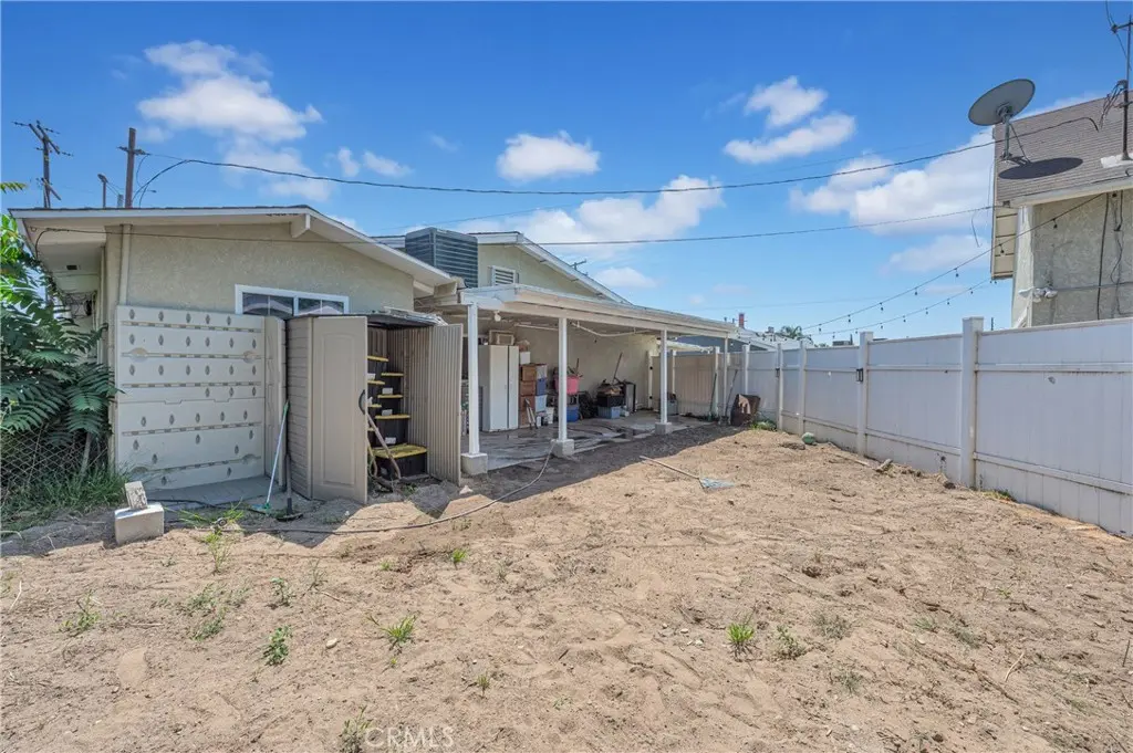 12068 Pipeline Avenue, Chino
