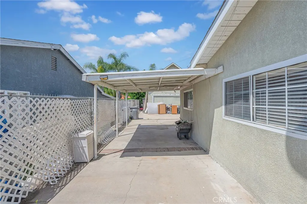 12068 Pipeline Avenue, Chino