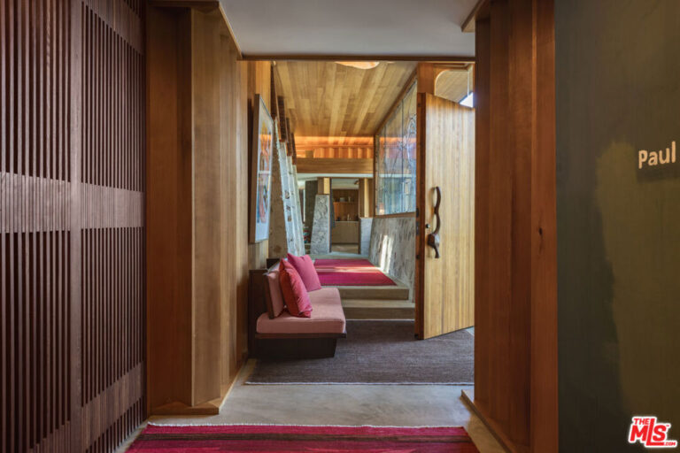126 Summit Road, La Verne