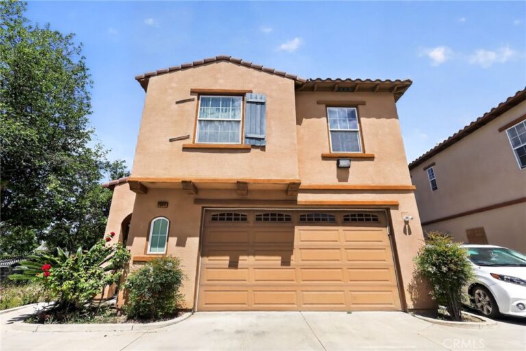 1350 S Towne, Pomona
