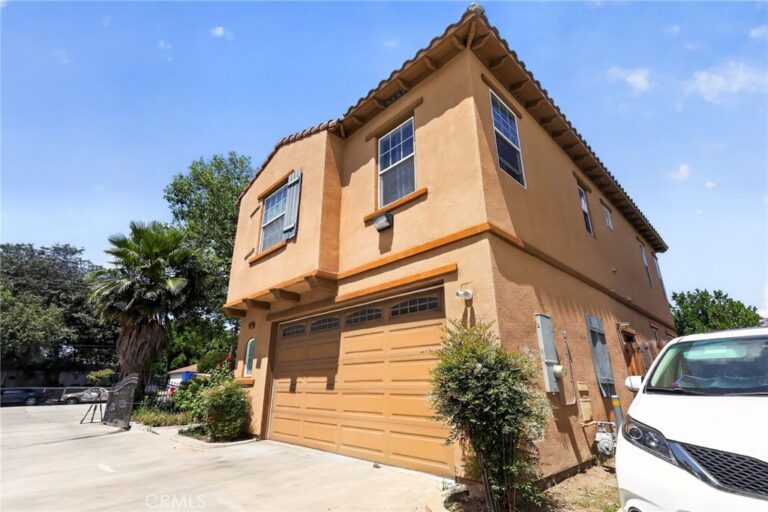 1350 S Towne, Pomona