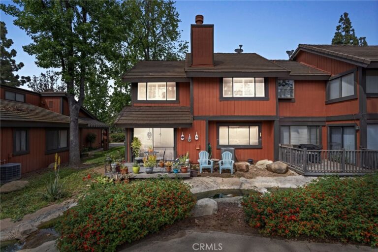152 Cedar Creek, San Dimas