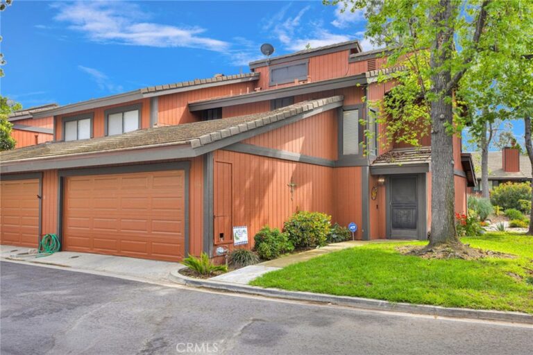 152 Cedar Creek, San Dimas