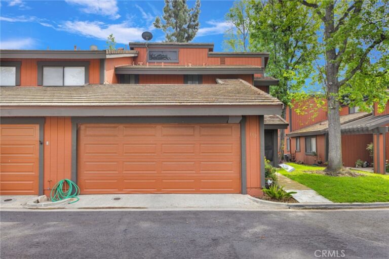 152 Cedar Creek, San Dimas
