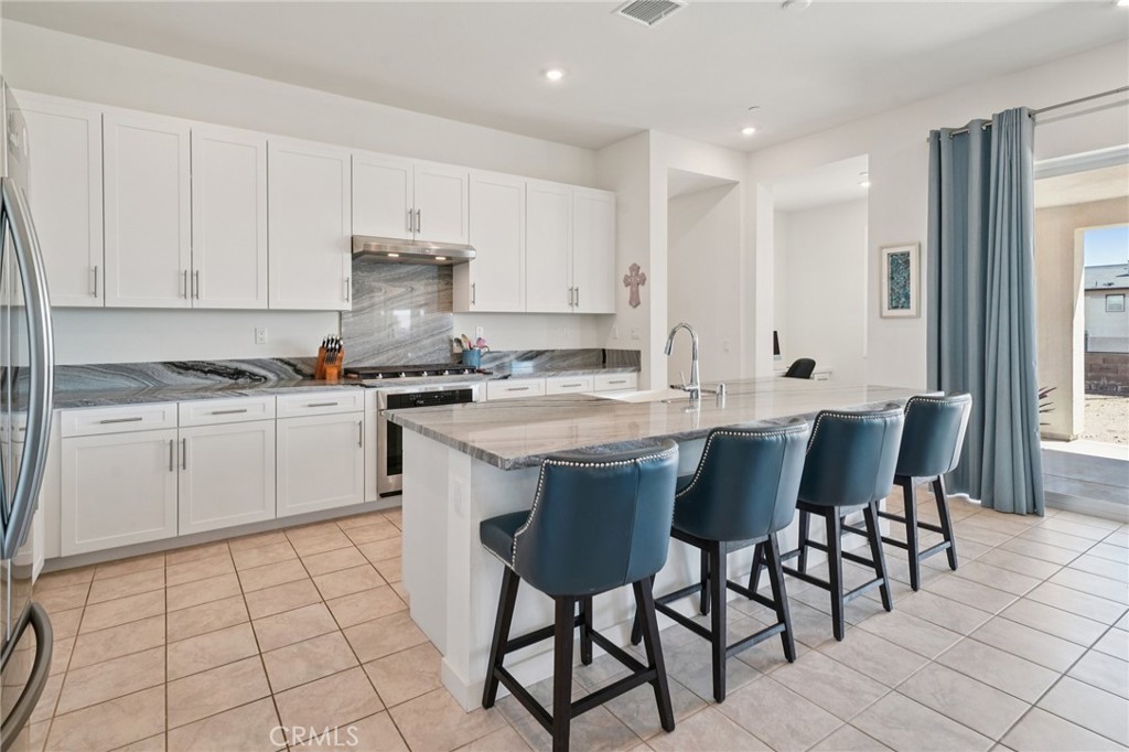 15825 Butterfly Drive, Fontana