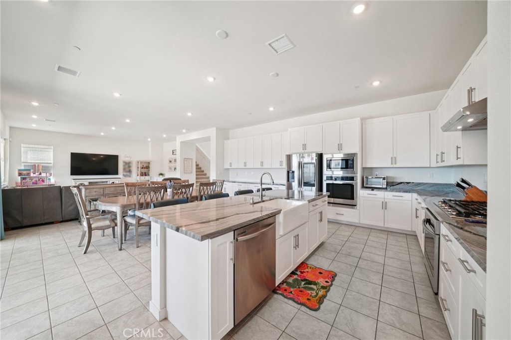 15825 Butterfly Drive, Fontana