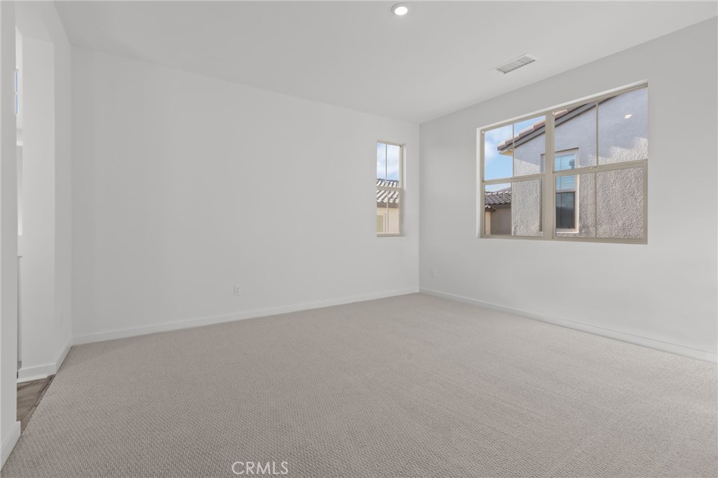 15880 Blue Copper Way, Fontana
