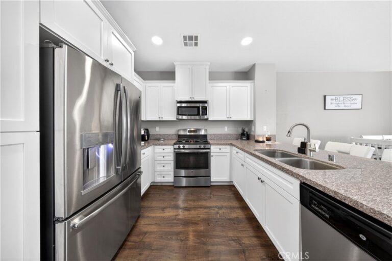 16001 bldg 2/9 chase rd, Fontana