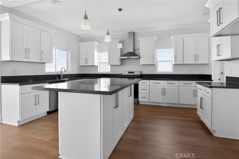 16015 Ceres Avenue, Fontana