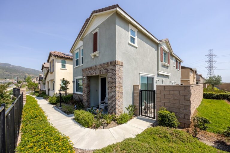 16125 Gelato Court #3, Fontana
