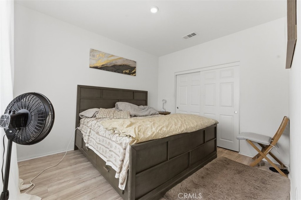 17019 Red tail, Fontana